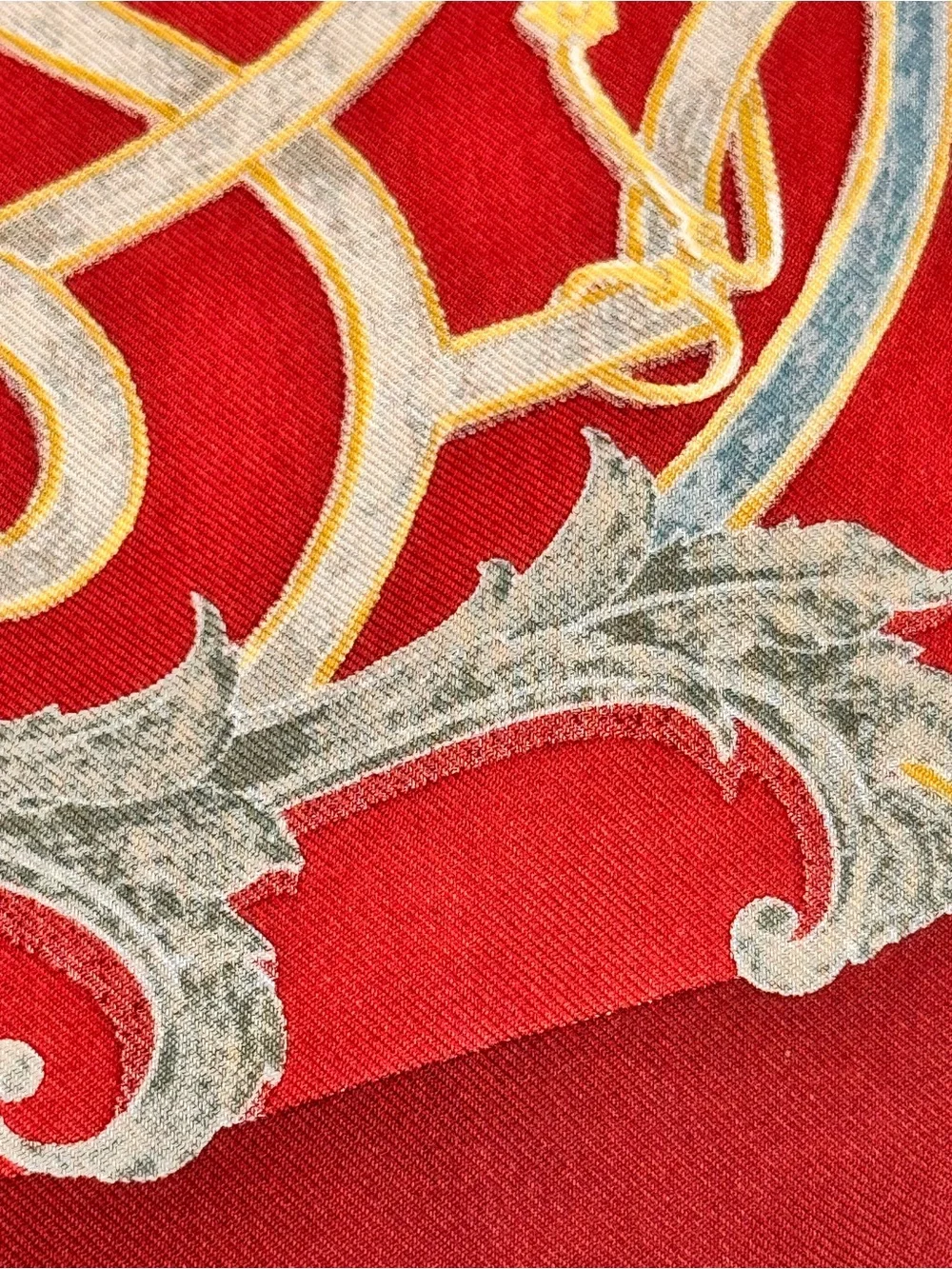 Authentic Hermès Mefsire Antoine de Plvvinel Carré 90 Silk Scarf Red Equestrian